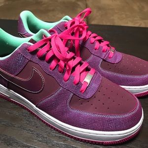 Nike Air Force one low “cherrywood “ size 13 QS